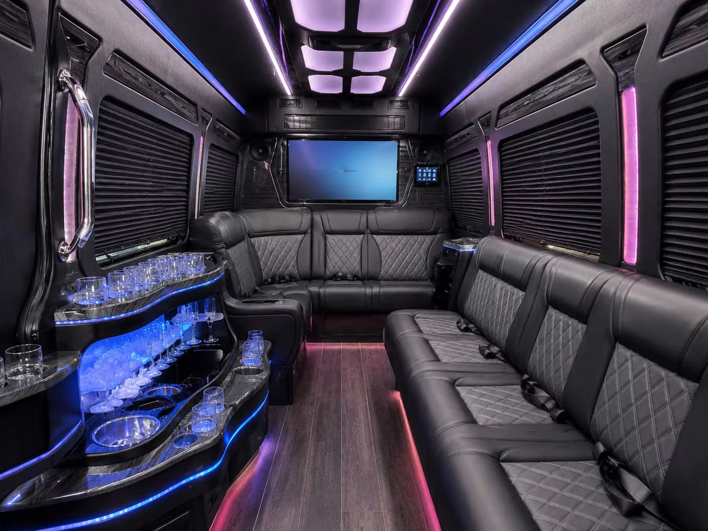 corporate and group sporting event shuttles for centennial businesses